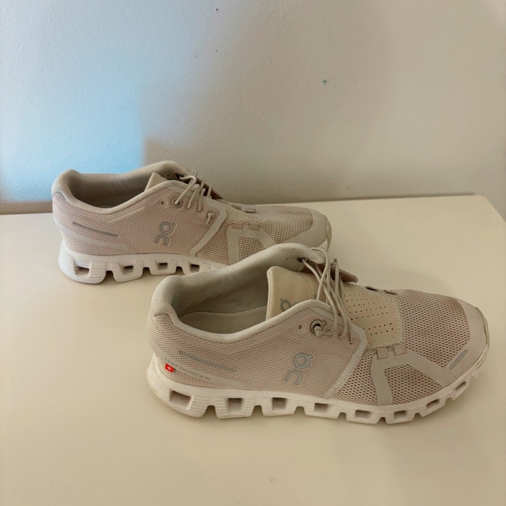 On Cloud - On Running Cloud 5 - Pearl/ White Sneakers Shoes - Picture 9 of 9